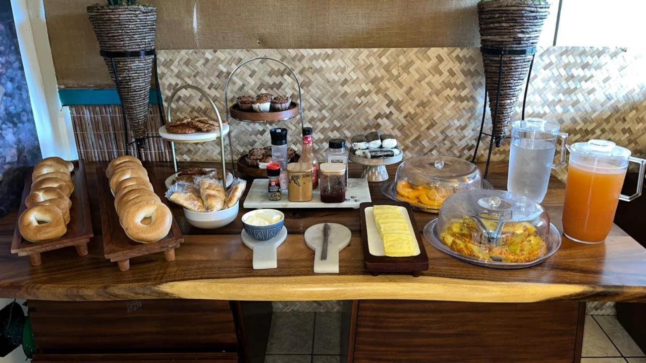 Wild Ginger Hotel ヒロ エクステリア 写真